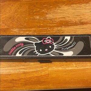 MAC Hello Kitty Lucky Tom 4 Eyeshadow Palette